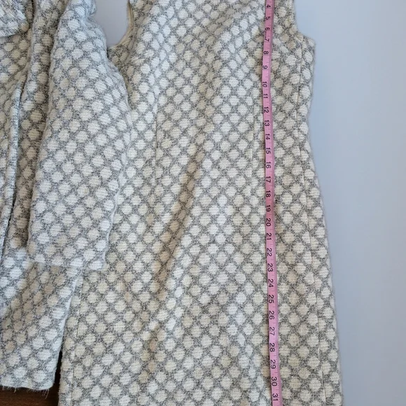 Elegant, Vintage Wool, Light Gray And Beige Patterned Women's Coat and Dress Set - Picture 3 of 16